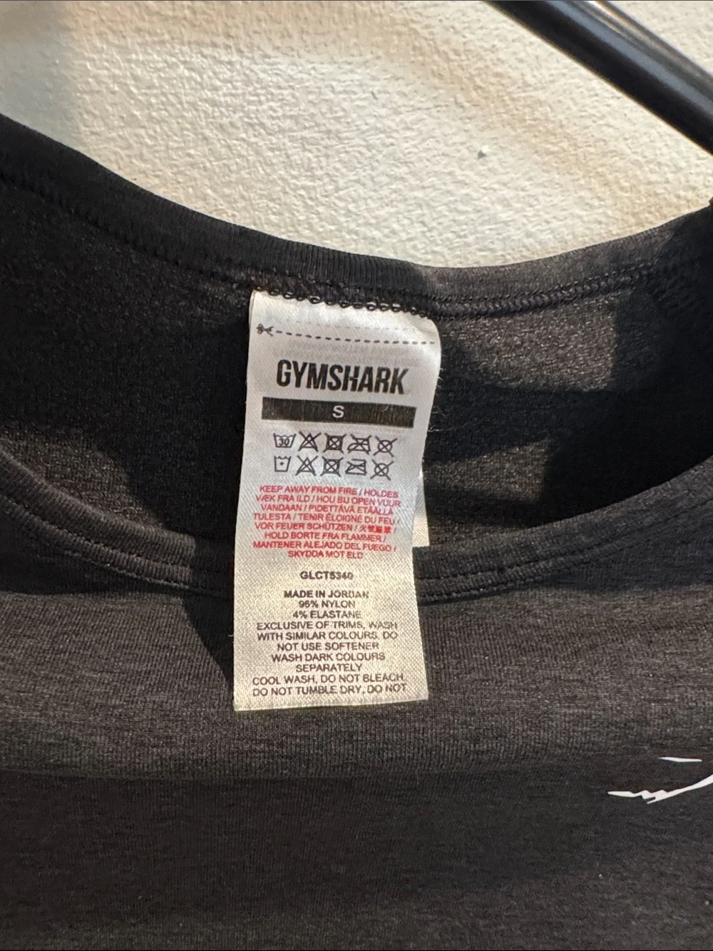 Gymshark Black Long-Sleeve crop top - Picture 2 of 2
